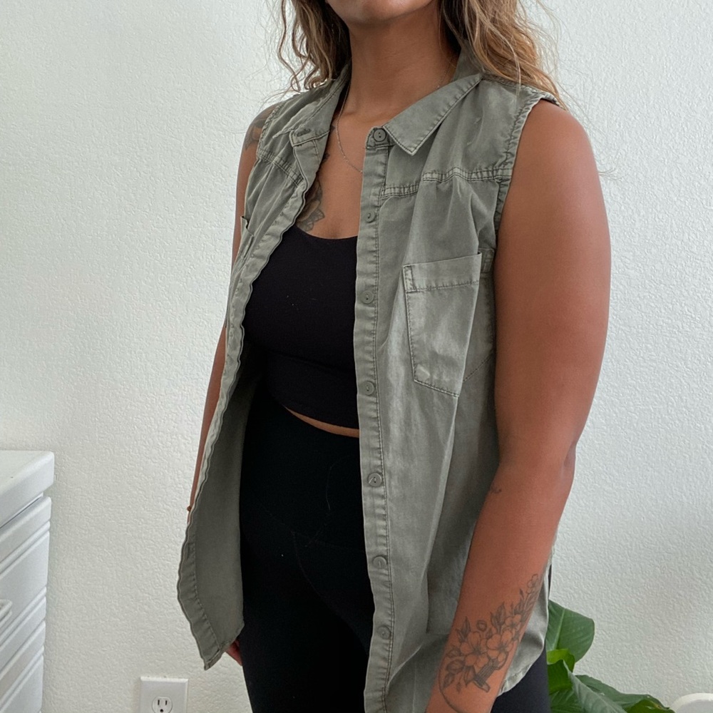Long vest